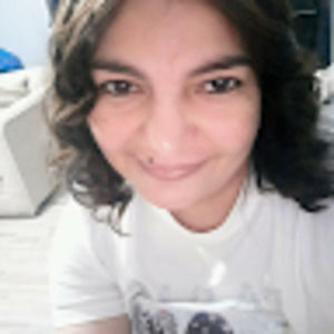 Meet your Posher, Edith